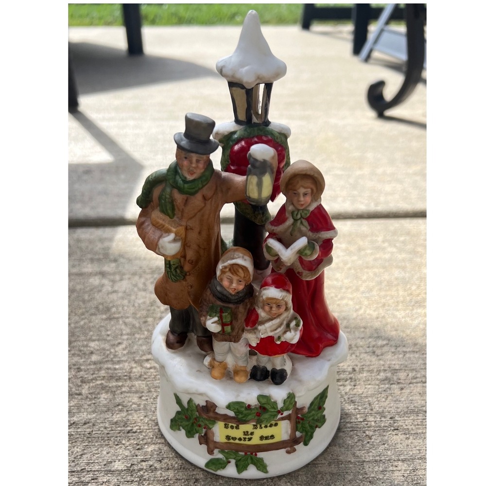Seymour Mann Vintage Christmas Carolers Collectible